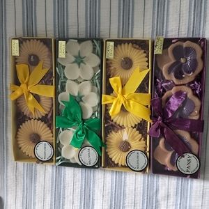 Set of 4 Floating Candles